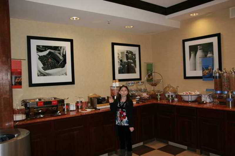 Hampton By Hilton Brattleboro Hotel Exterior foto