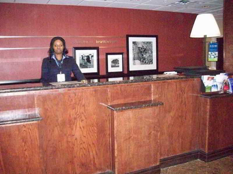 Hampton By Hilton Brattleboro Hotel Interior foto